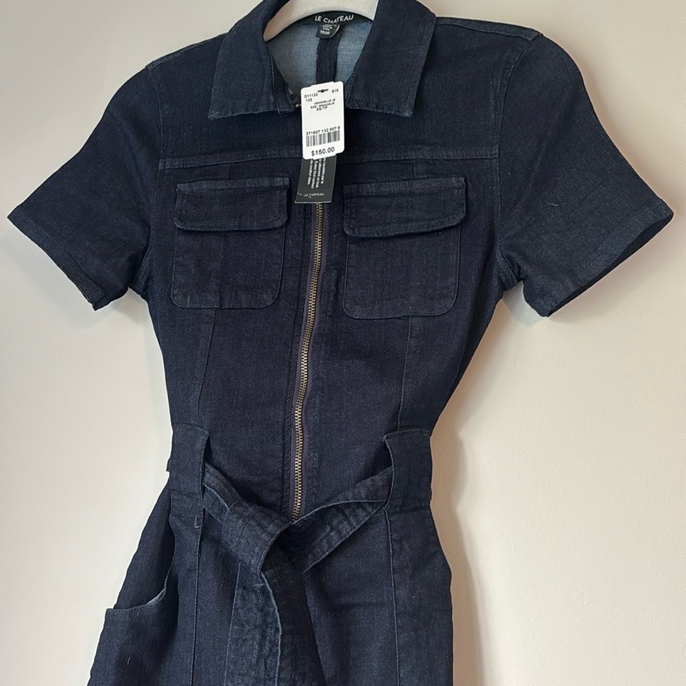 Le Chateau Dark Denim Short Sleeve Dress - Picture 4 of 12